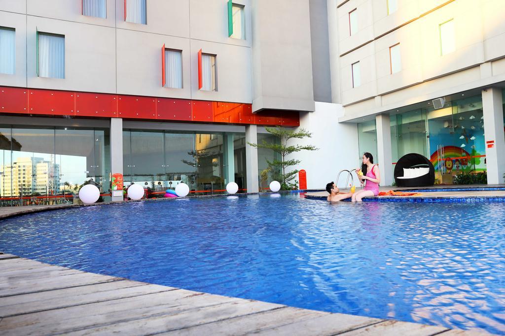 Pop! Hotel Gubeng Сурабая Экстерьер фото